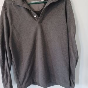 Mens Van Heusen gray collar sweater